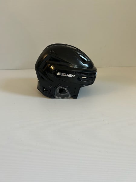 Used Black Medium Bauer Re-Akt 150 Helmet