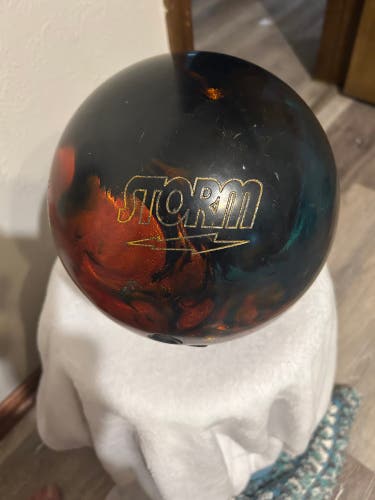 Storm absolute bowling ball