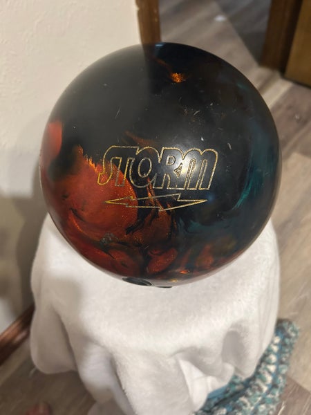 Storm absolute bowling ball