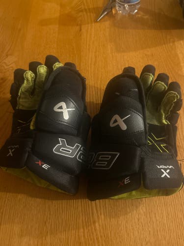 Bauer Vapor 3X Gloves 11"  (Used)