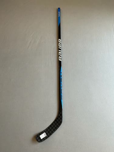 New 77 Flex P92M Senior Bauer Nexus League Right Handed Pro Stock Hockey Stick