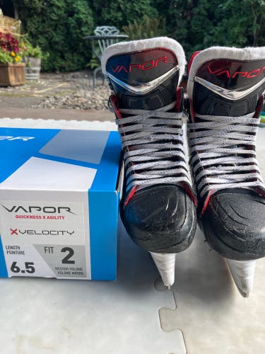 Bauer Vapor x velocity Hockey Skates 6.5 (Used)