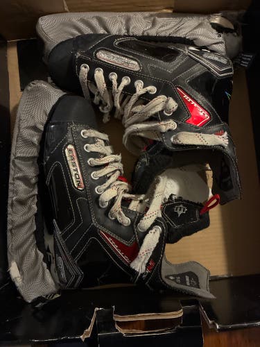 Easton Stealth S12 Hockey Skates Regular Width 8 (Used)