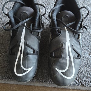 Men's Size M 7.0 (W 8.0) Nike (Used)