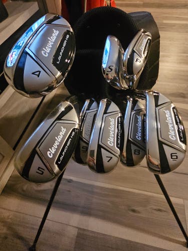 Cleveland Right Handed Iron Set (New)