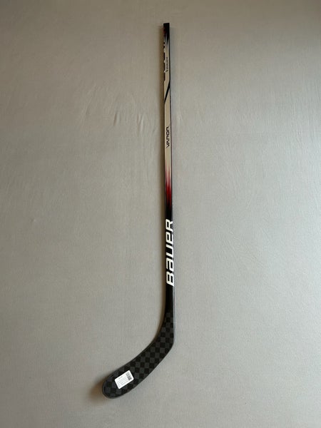 New 65 Flex P28 Intermediate Bauer Vapor League Right Handed Pro Stock Hockey Stick