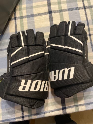 Warrior Alpha LX 40 Gloves 10" (Used)