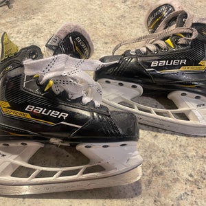 Bauer Supreme M4 Hockey Skates 11.5 (Used)