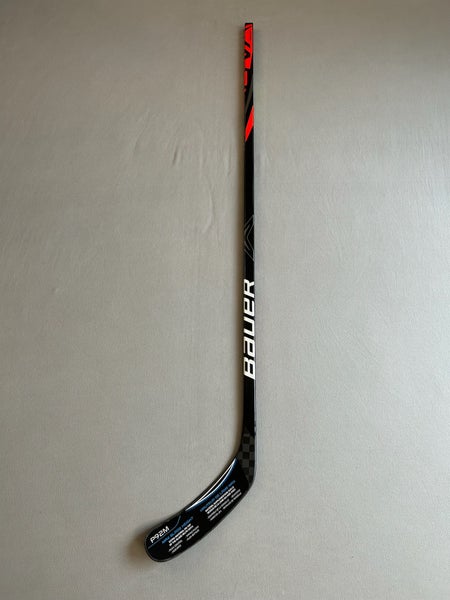 New 87 Flex P92M Senior Bauer Vapor League Right Handed Pro Stock Hockey Stick