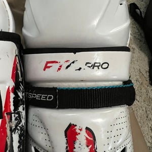 Intermediate CCM Jetspeed ft6 pro 13" Shin Pads (Used)