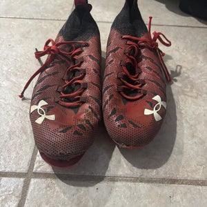 Men's  Size M 12.5 (W 13.5) Under Armour Low Top (Used)
