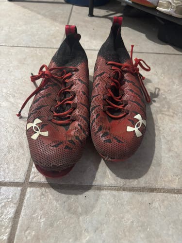 Men's Size M 12.5 (W 13.5) Under Armour Low Top (Used)