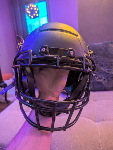 Large Adult Schutt F7 Helmet