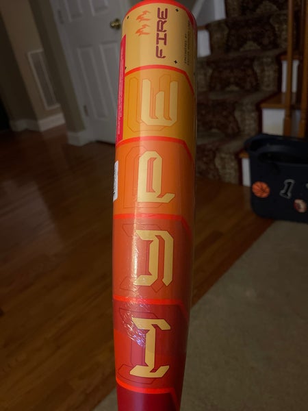 2025 Easton Hype Fire Composite USSSA Certified Bat (-10) 18 oz 28" (New)