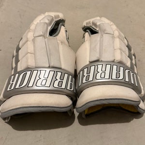 Warrior Franchise Gloves 15" (Used)