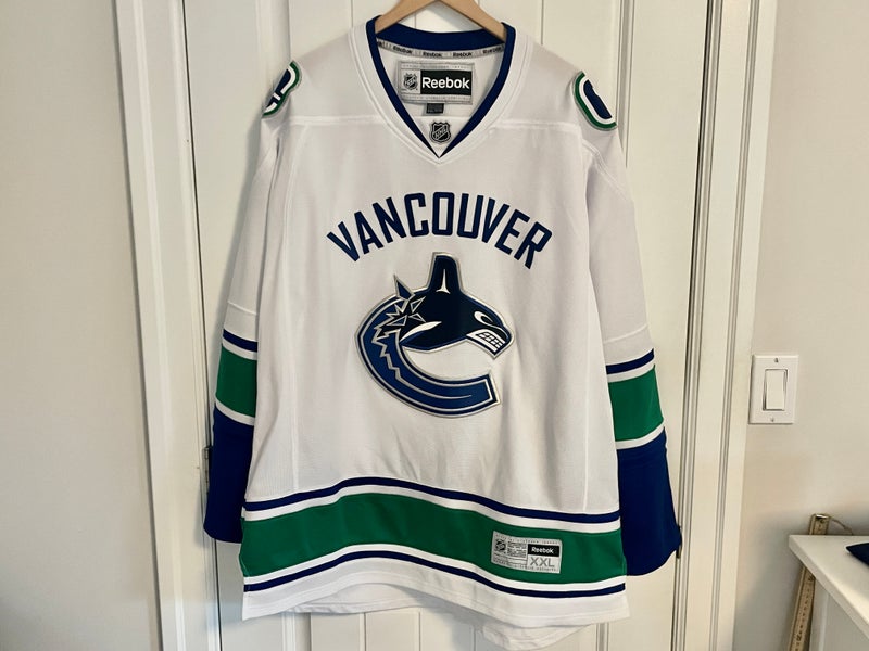 Authentic Reebok Vancouver Canucks White Orca Jersey Size XXL 2XL