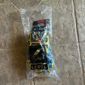 NEW Level Race Gloves size 7,5