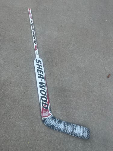 Sher-Wood 7000 MB30 Martin Brodeur Pro Stock Goalie Stick – 23” Paddle