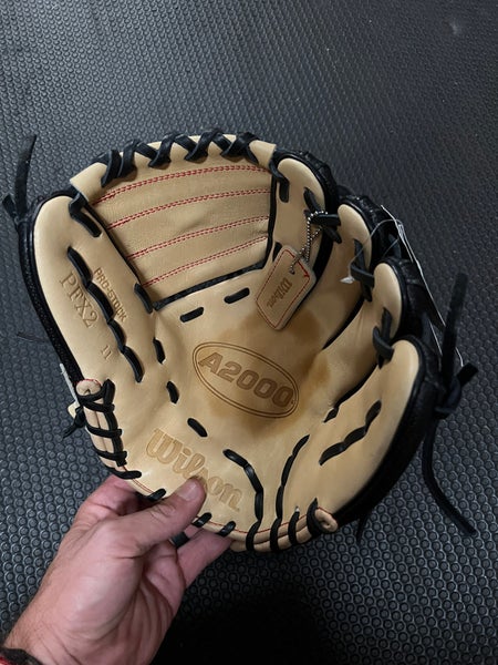 2023 Wilson A2000 RH Infield Baseball Glove 11" (New)