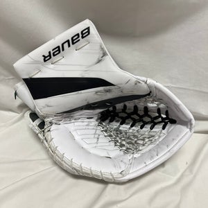 Pro Return Bauer Vapor Hyperlite 2 Glove