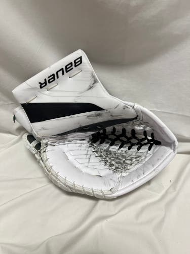 Pro Return Bauer Vapor Hyperlite 2 Glove