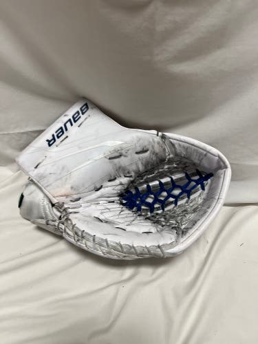 Pro Return Bauer Vapor Hyperlite 2 Glove