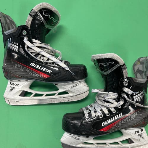 Bauer Vapor X3 Hockey Skates | Senior  7.5 (Regular)