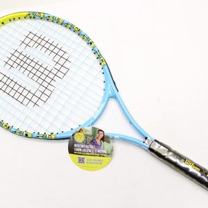 **NEW** 2024 WILSON MINIONS 2.0 25 JUNIOR TENNIS RACQUET (3 7/8) PRESTRUNG