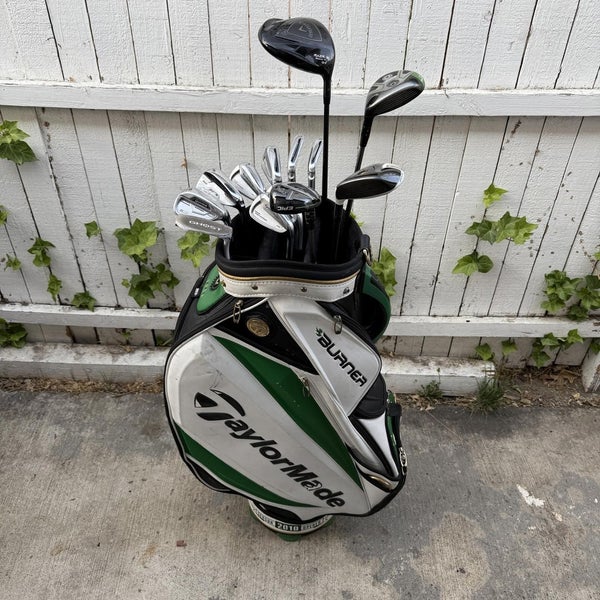 TaylorMade Tour Preferred MC Mens RH Complete Golf Set With 2010 Tour Staff