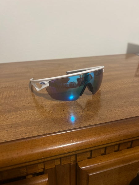 Unisex Large Oakley Radar Sunglasses (New)