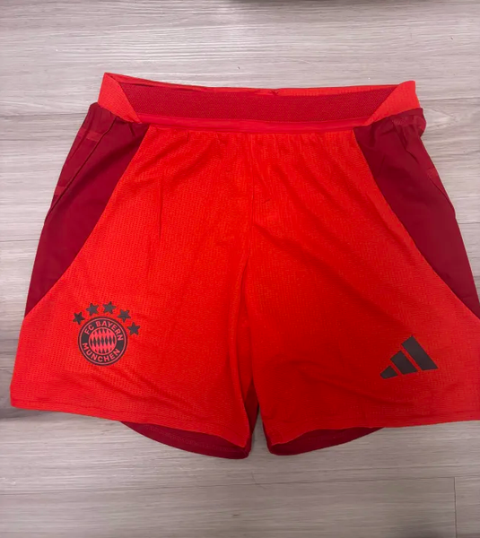 FC Bayern 25/26 Home Soccer Shorts SMALL