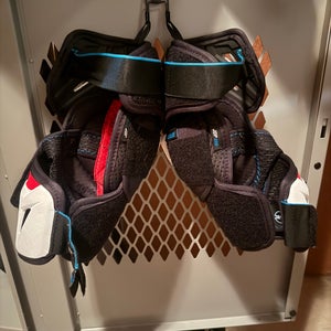 Like New CCM Jetspeed FT6 Pro Elbow Pads Senior Large
