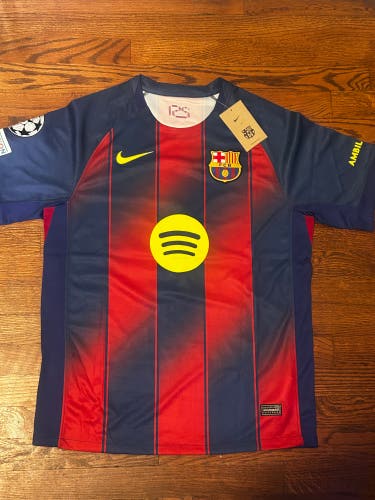 Blue Large Men's Nike Jersey (New)