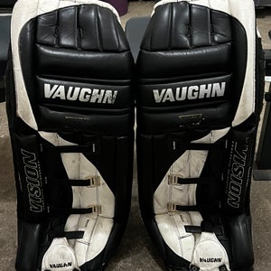 Vaughn VPG5500 Goalie Leg Pads