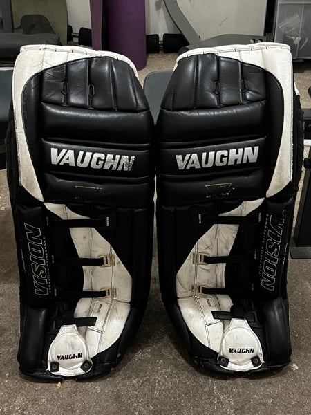 Vaughn VPG5500 Goalie Leg Pads
