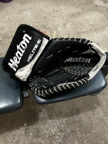 Heaton Helite IV Goalie Catcher
