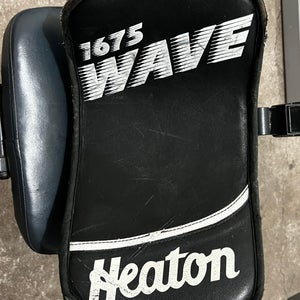 Heaton 1675 Wave Goalie Blocker