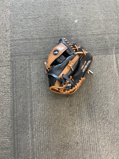 Used Franklin 4809 BB/SB Glove T-ball Black 9 1/2" 11614-S000219098