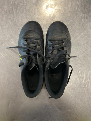 Used Nike Soccer Cleats Black Junior 02 11614-S000219058