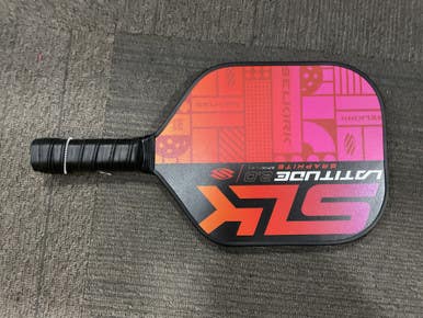 Used Selkirk LATITUDE GRAPHITE 2.0 Pickleball Racquet Orange 11614-S000219412