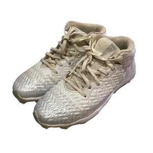 Used Under Armour Adult FB Cleats White Senior 5.5 11884-S000050886