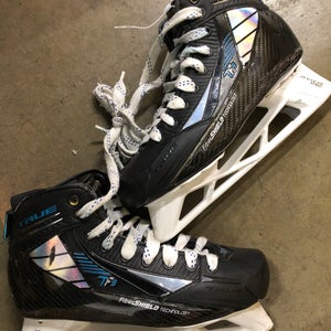Senior True TF9 Hockey Goalie Skates Regular Width 7 (Used)
