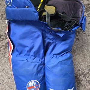 New york islanders Men's Senior Medium CCM Tacks 65c Hockey Pants Pro Stock (Used)