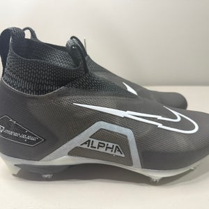 Size 12.5 Men’s Nike Alpha Menace Elite 3 Detachable Football Cleats Black White
