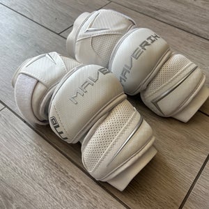 Small Adult Maverik M6 Arm Pads (Used)