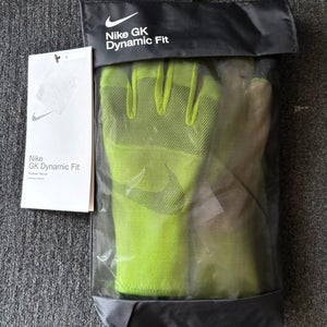 Nike Dynamic Fit Volt Green Soccer Goalie Gloves Size 9