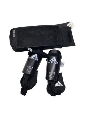 Used Adidas Soccer Shin Guards Youth Black MD 11347-S000253337