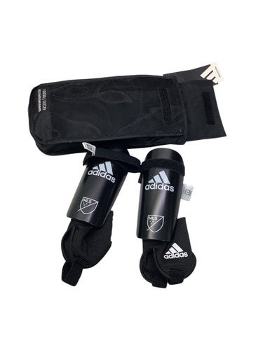 Used Adidas Soccer Shin Guards Youth Black MD 11347-S000253337