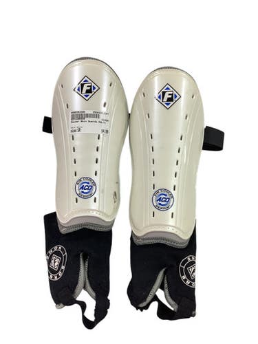 Used Soccer Shin Guards Adult White Senior 11347-S000253394