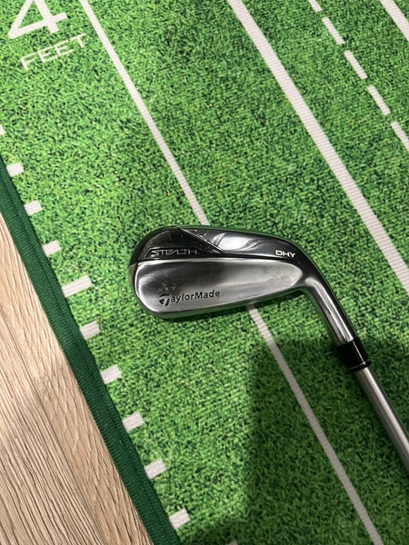 Men's TaylorMade Stealth DHY 2 iron Right Handed Stiff Flex Graphite Shaft (Used)